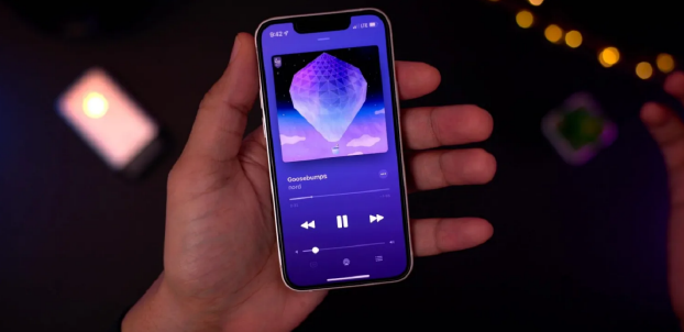 镶金镶钻奢侈版iPhoneSE 豪气逼人来一部 镶金镶钻奢侈版iPhoneSE 豪气逼人来一部