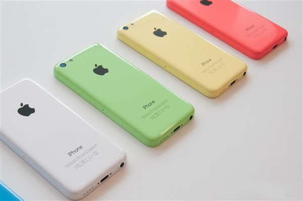 怀念iPhone 5C多彩机身吗？iPhone 7要出“圣诞红”了