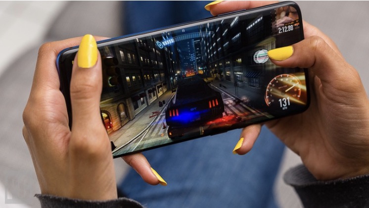 分析师预计苹果第四季度 iPhone 产量 9000 万,明年 Q1 6600 万 分析师预计苹果第四季度 iPhone 产量 9000 万,明年 Q1 6600 万