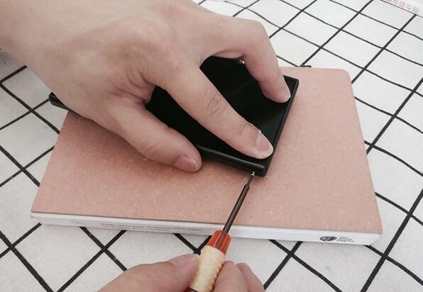 苹果庆祝Emoji世界表情符号日 推超70个表情 苹果庆祝Emoji世界表情符号日 推超70个表情