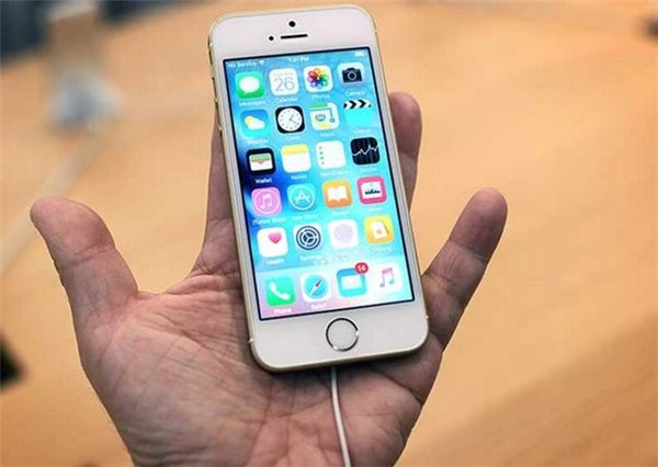 苹果服务体验已经有望翻身  我们都在等那一天