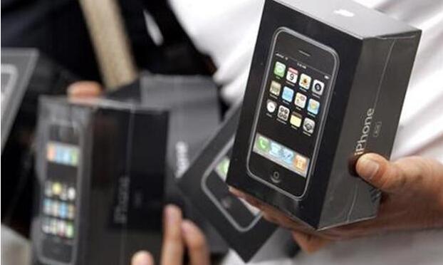 苹果发布 watchOS 8：钱包 + 家庭应用更扩展功能，增加体能训练类型