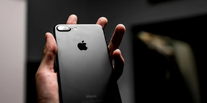 iPhone6s有电也自动关机？苹果回应与iOS10无关