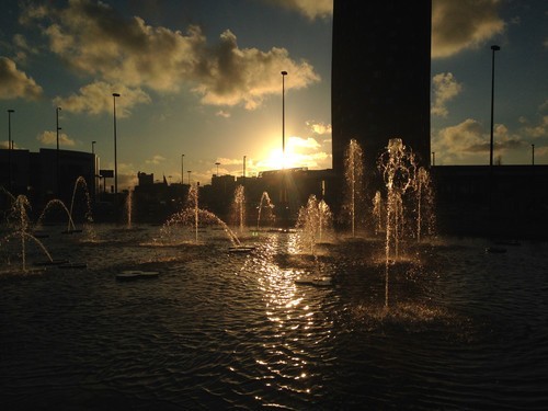 iPhone 7 Plus模型曝光:双摄没悬念 iPhone 7 Plus模型曝光:双摄没悬念