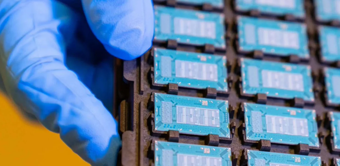 苹果或将于今年推出采用 Mini-LED 屏幕的新款 iPad Pro 苹果或将于今年推出采用 Mini-LED 屏幕的新款 iPad Pro