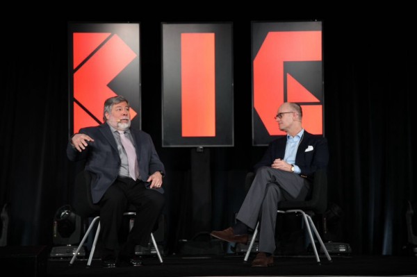 用户反馈苹果 Apple Watch 2023 款彩虹表带可能存在“瑕疵”