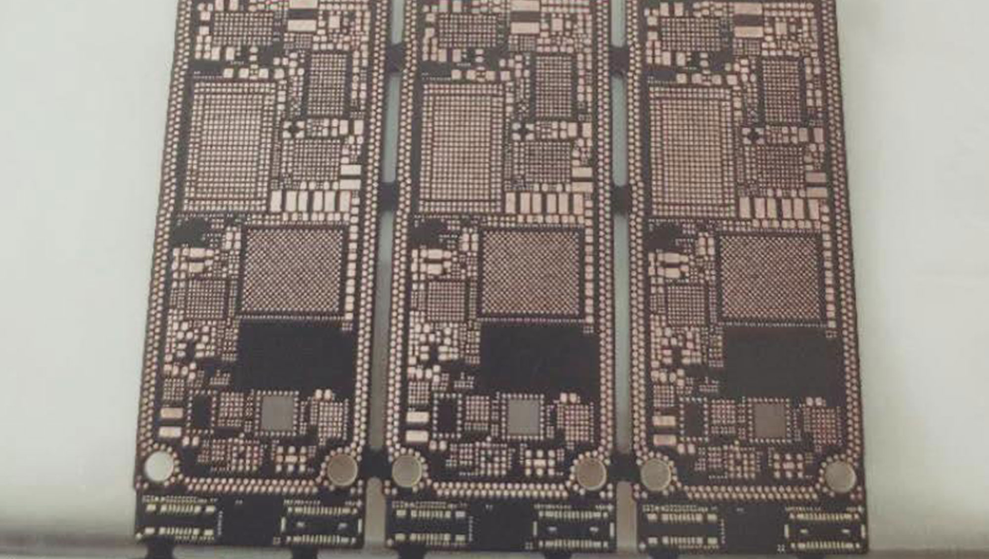 越狱的好处与让系统变慢之间 你怎么选？