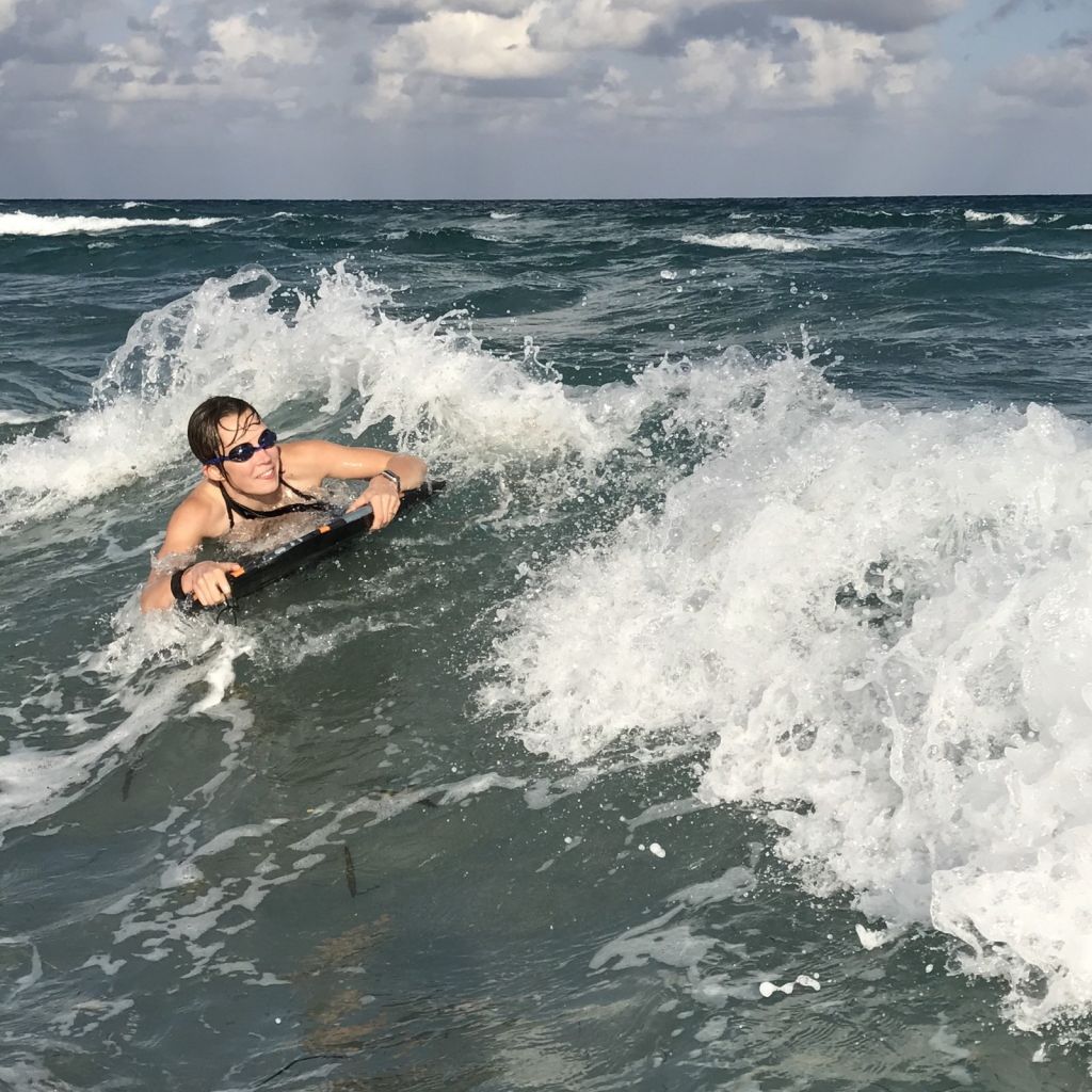 曝苹果 M2 处理器开发已接近完成,采用台积电 4nm 制程 曝苹果 M2 处理器开发已接近完成,采用台积电 4nm 制程