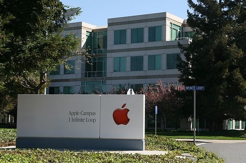 三款新 iPhone 精准保护壳曝光：激凸的方形摄像头模组