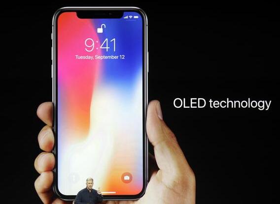 外媒根据苹果专利绘制渲染图：这样的折叠 iPhone 你觉得如何？