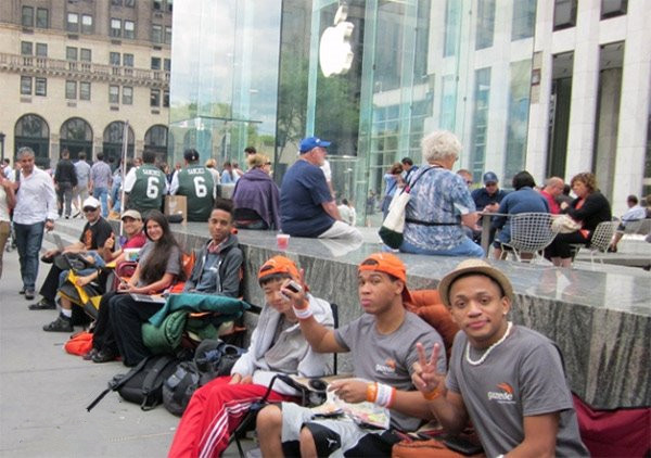 消息称苹果最快年底推出 M4 系列芯片，提升处理 AI 任务的性能