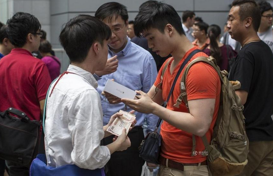 Apple Pay来了：是否免密支付银行和商户决定