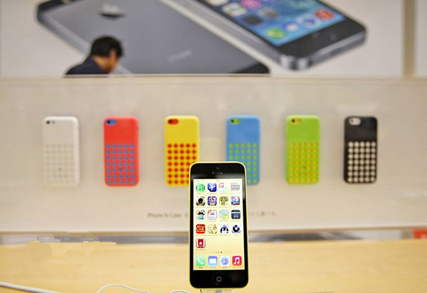 苹果圣诞广告：每一个赚取眼泪的时刻