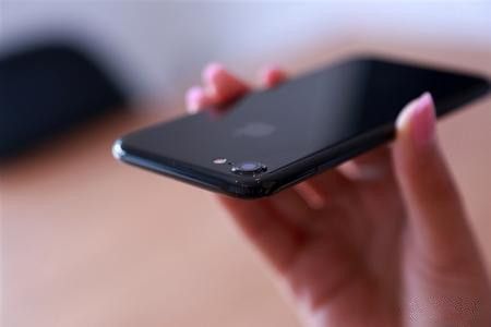 部分苹果 iOS 16.2 用户升级 HomeKit 时卡死，只能重装应用