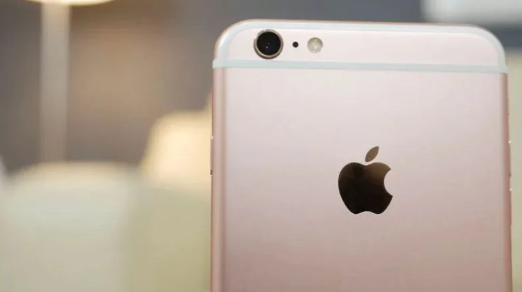 高向法院出示视频证据，证明苹果仍在销售 iPhone