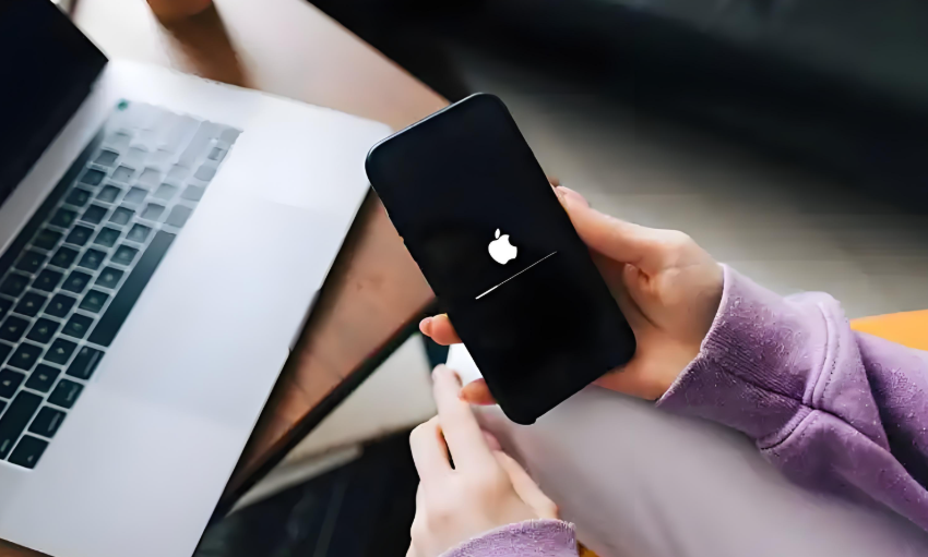 苹果iPhone手机翻新，只需5分钟！