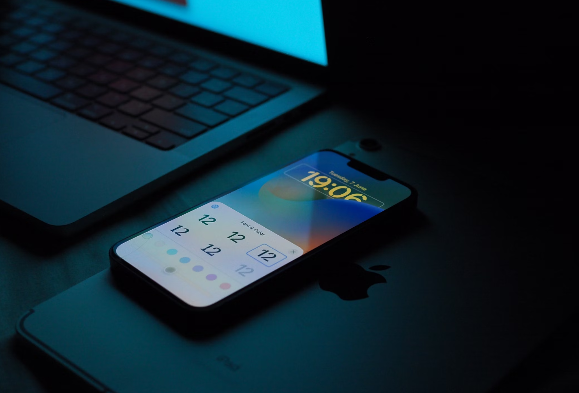 iPhone绝对安全?近一半用户不信 iPhone绝对安全?近一半用户不信