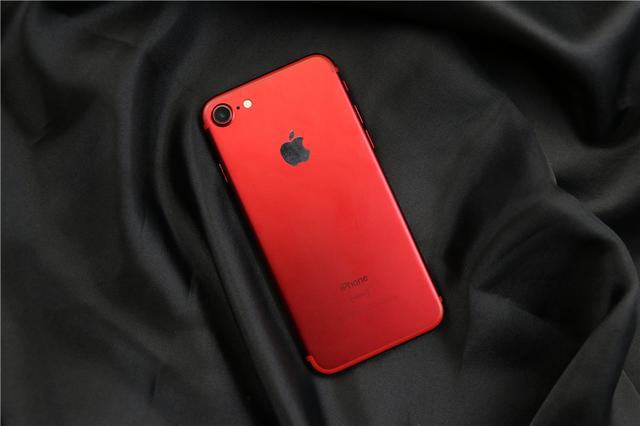 2021 年苹果 iPhone 或将全面采用触控一体型 OLED 屏 2021 年苹果 iPhone 或将全面采用触控一体型 OLED 屏