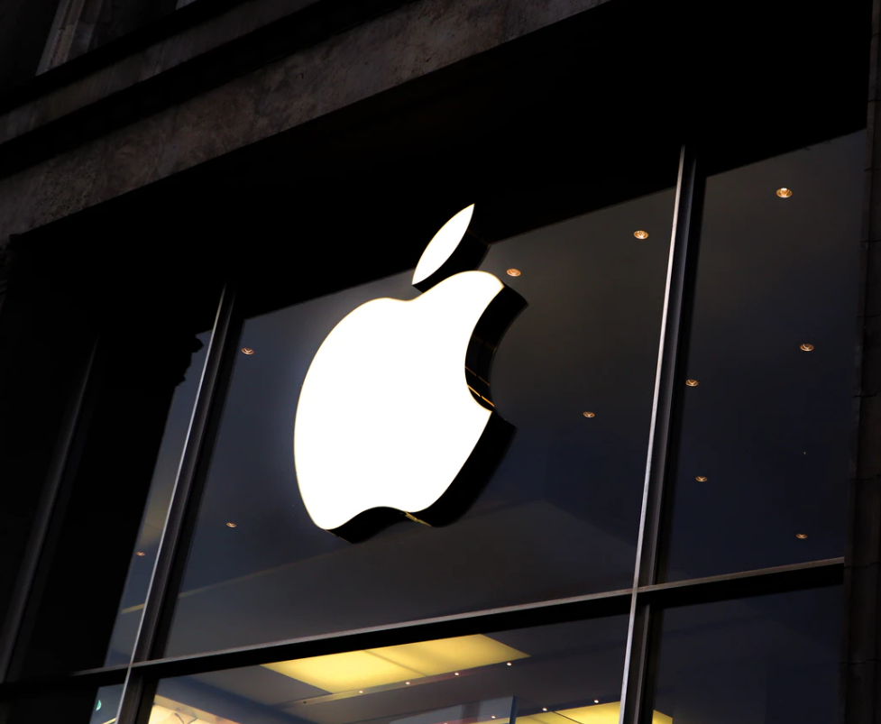 Caviar 推出镀金限量版 iPhone 16 Pro / Max:18K / 24K 黄金,起价 10630 美元 Caviar 推出镀金限量版 iPhone 16 Pro / Max:18K / 24K 黄金,起价 10630 美元