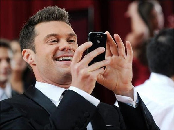 苹果发布 iOS 16.0.2 正式版:修复粘贴弹窗、iPhone 14 Pro 相机抖动问题 苹果发布 iOS 16.0.2 正式版:修复粘贴弹窗、iPhone 14 Pro 相机抖动问题