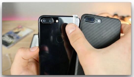 Apple Card 将于 2029 年移除磁条