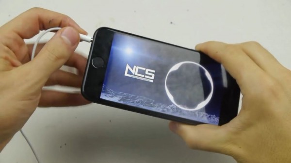 iPad Air 2、iPad mini 3国行正式开卖! iPad Air 2、iPad mini 3国行正式开卖!