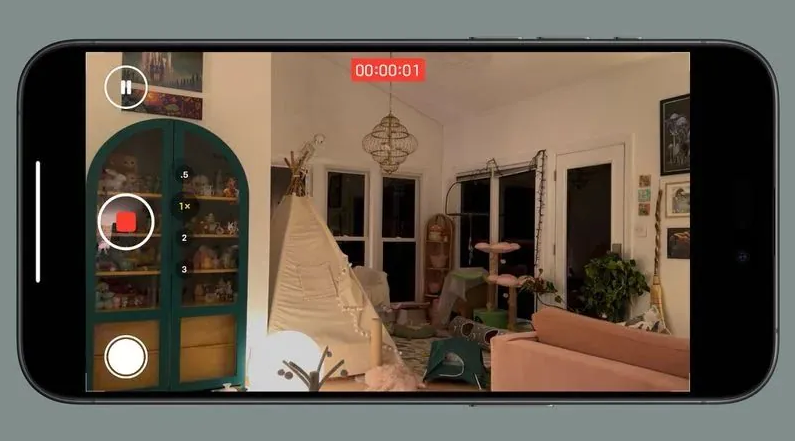 苹果iPhone6显示屏面板再度偷跑