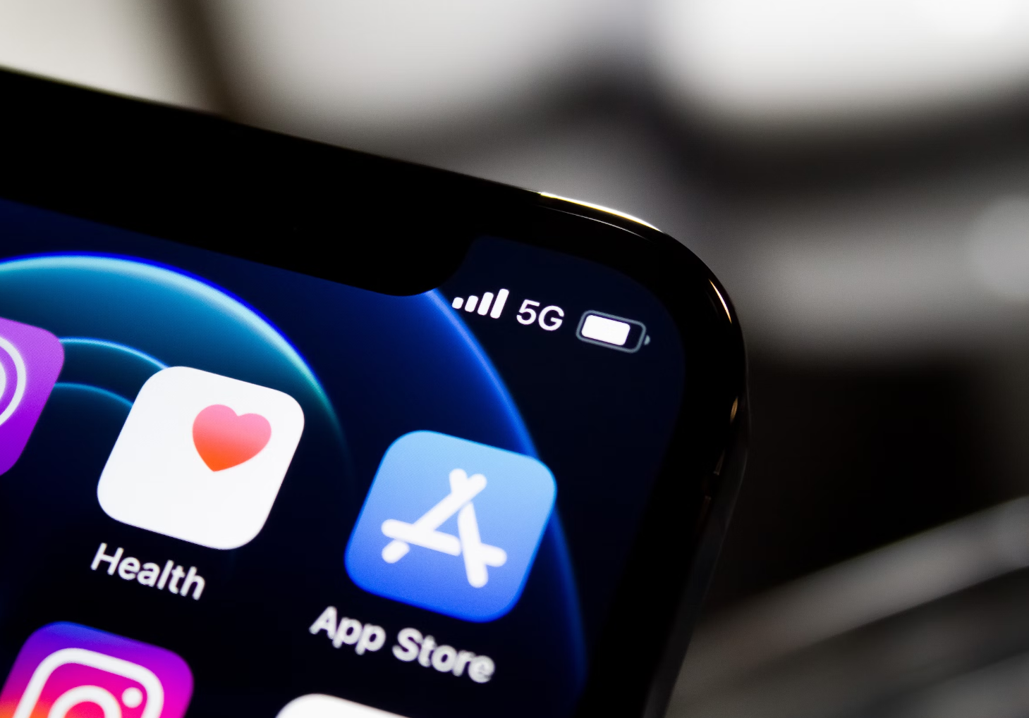 Apple Watch 新专利曝光:表带将覆盖屏幕 Apple Watch 新专利曝光:表带将覆盖屏幕