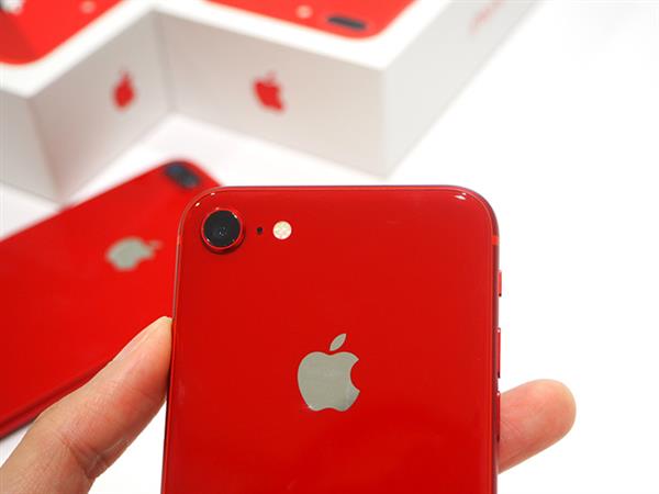 iPad Pro 比 Mac 笔记本电脑更值？性能价值方面赢了