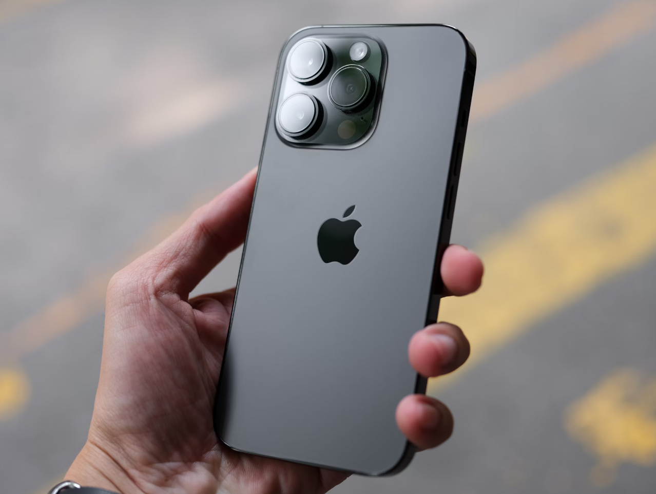 苹果原创电视节目「拼车卡拉 Ok」第二季即将开播，可免费收看