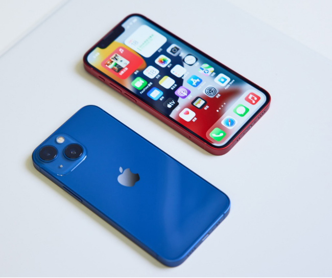 新专利暗示苹果智能眼镜或可根据佩戴者视力进行自动校正