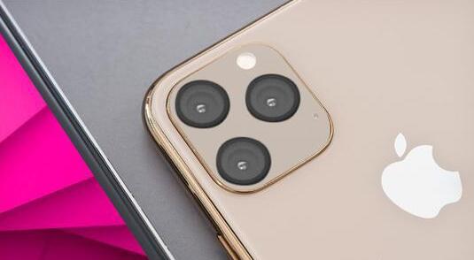 苹果iPhone X明天正式发售,黄牛党遭遇“水逆” 苹果iPhone X明天正式发售,黄牛党遭遇“水逆”